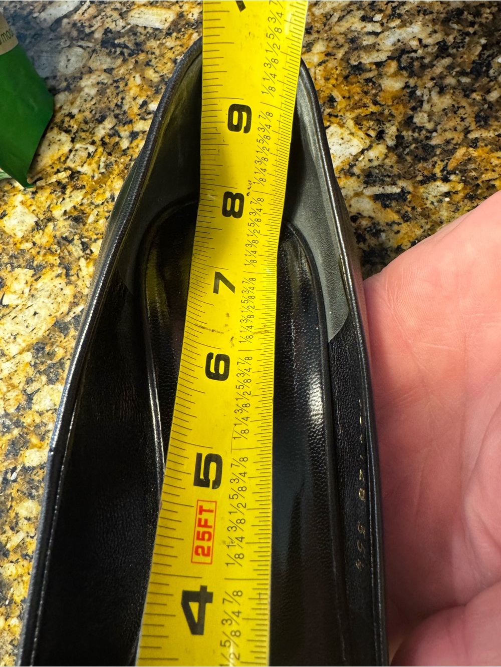 Gucci Black Leather Pointed Pumps with Gold-Tone Bamboo Heel - Picture 5 of 5